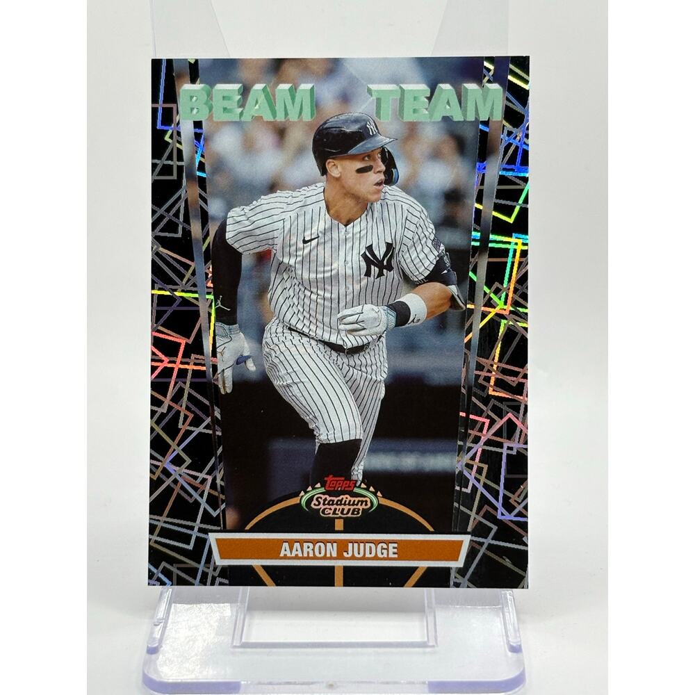 2024 Stadium Club Aaron Judge Beam Team Refractor Case Hit SSP New York Yankees